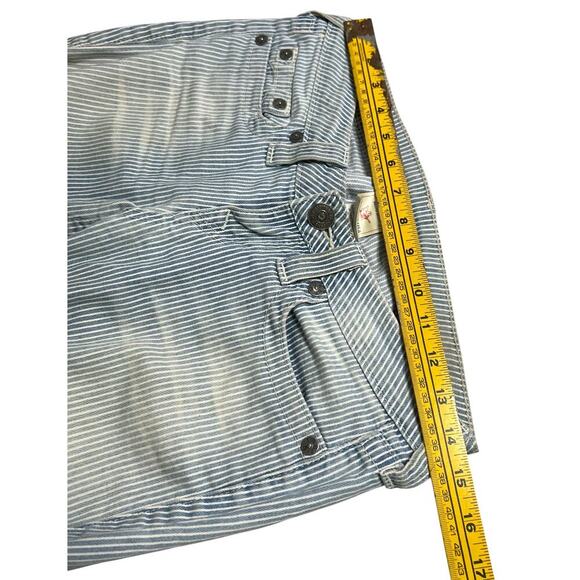 Vintage True Religion Women’s Lizzy Pinstripe Capri Jeans - Light Wash - 26 - Picture 7 of 9
